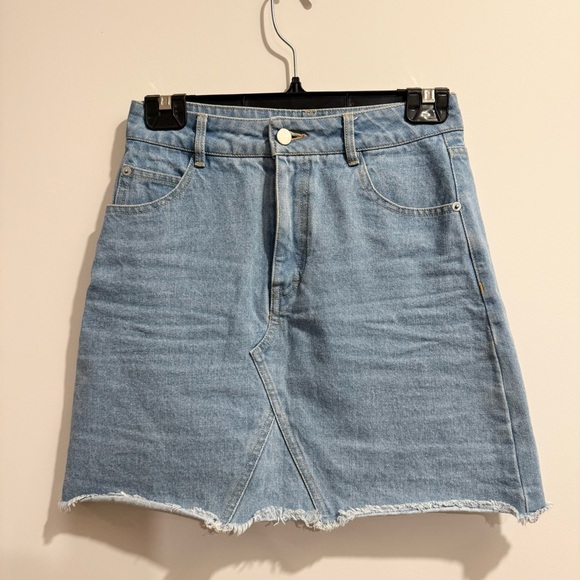 Twik Denim Simons | women's w26'' 100% cotton mini denim skirt raw hem - Picture 2 of 6